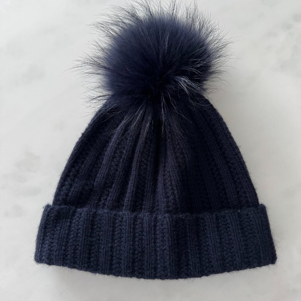 Amicale 100% Cashmere Beanie Fox Fur Pom